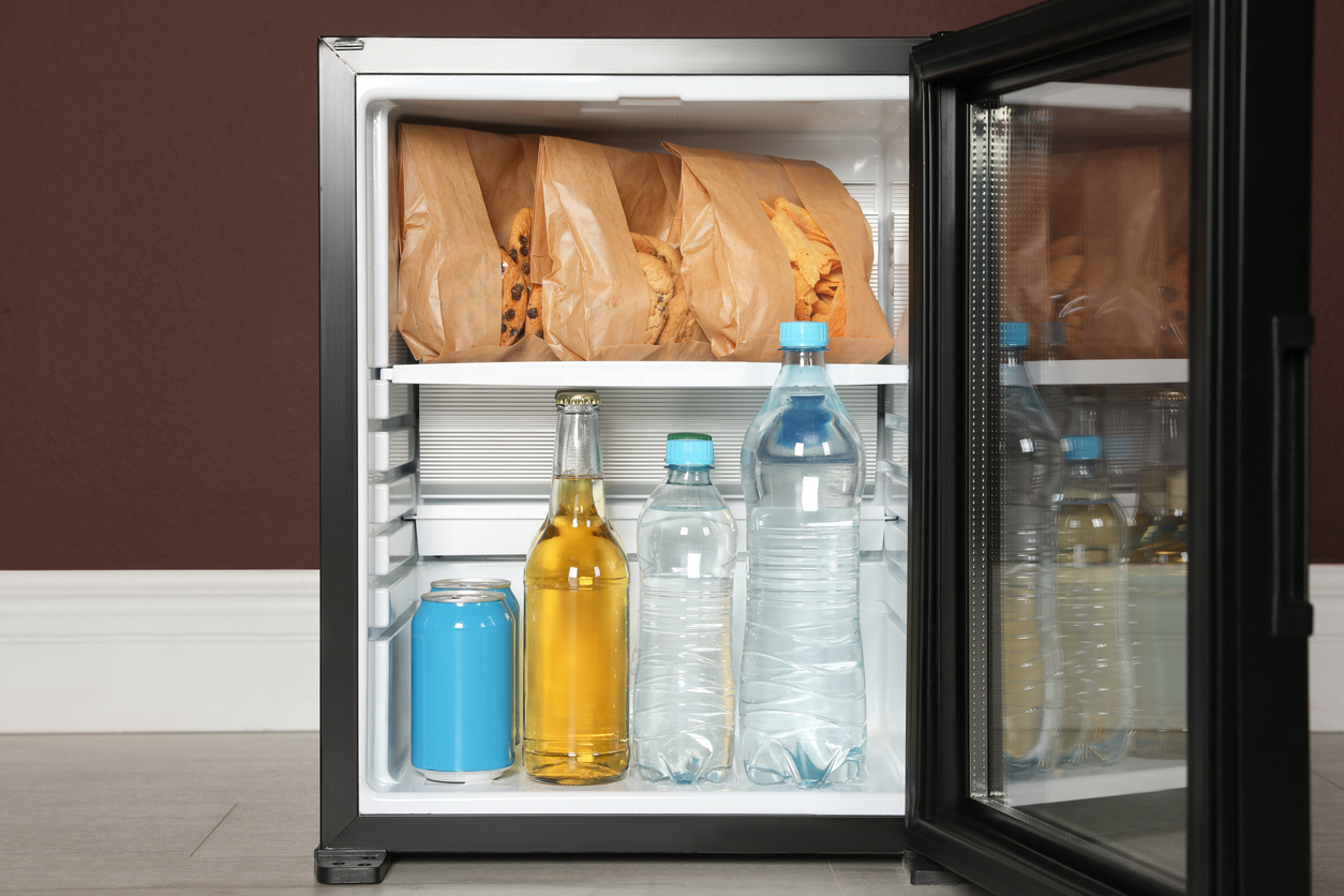 Top 5 Small Bar Fridges With Glass Doors Reviewed